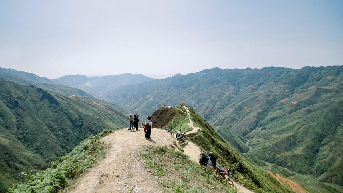 Moc Chau - Son La - Dien Bien 3N2D from Hanoi