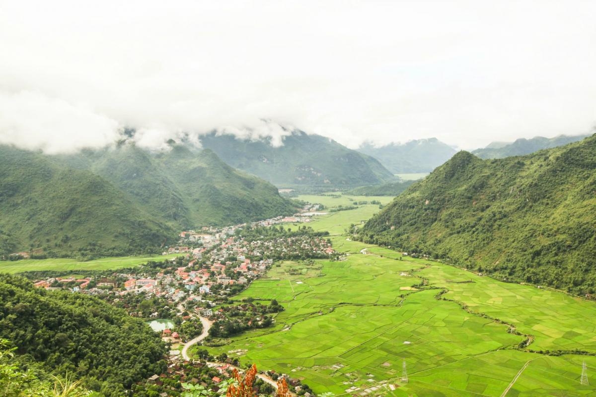 Moc Chau - Son La - Dien Bien 3N2D from Hanoi